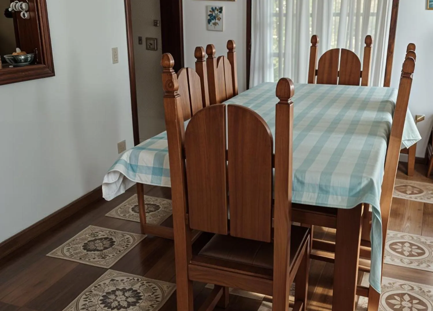Ferienhaus Chale Paraiso A 1Km De Capivari Campos do Jordão